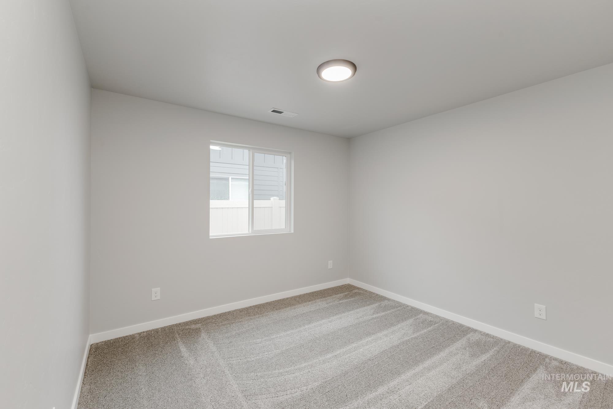 6686 W Plateau Creek Dr, Meridian, Idaho 83646, 4 Bedrooms, 2 Bathrooms, Residential For Sale, Price $489,990,MLS 98983747