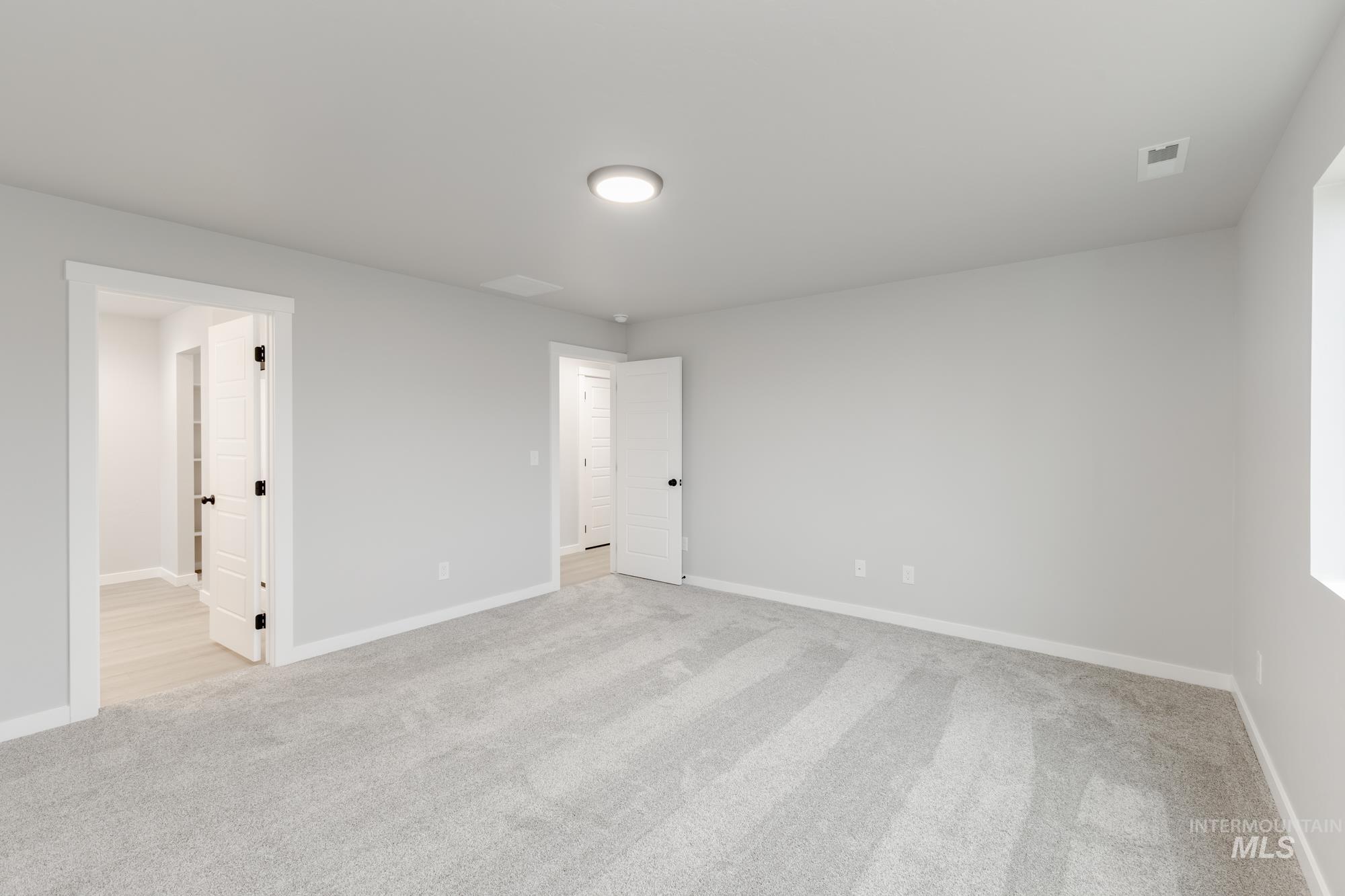 6686 W Plateau Creek Dr, Meridian, Idaho 83646, 4 Bedrooms, 2 Bathrooms, Residential For Sale, Price $489,990,MLS 98983747