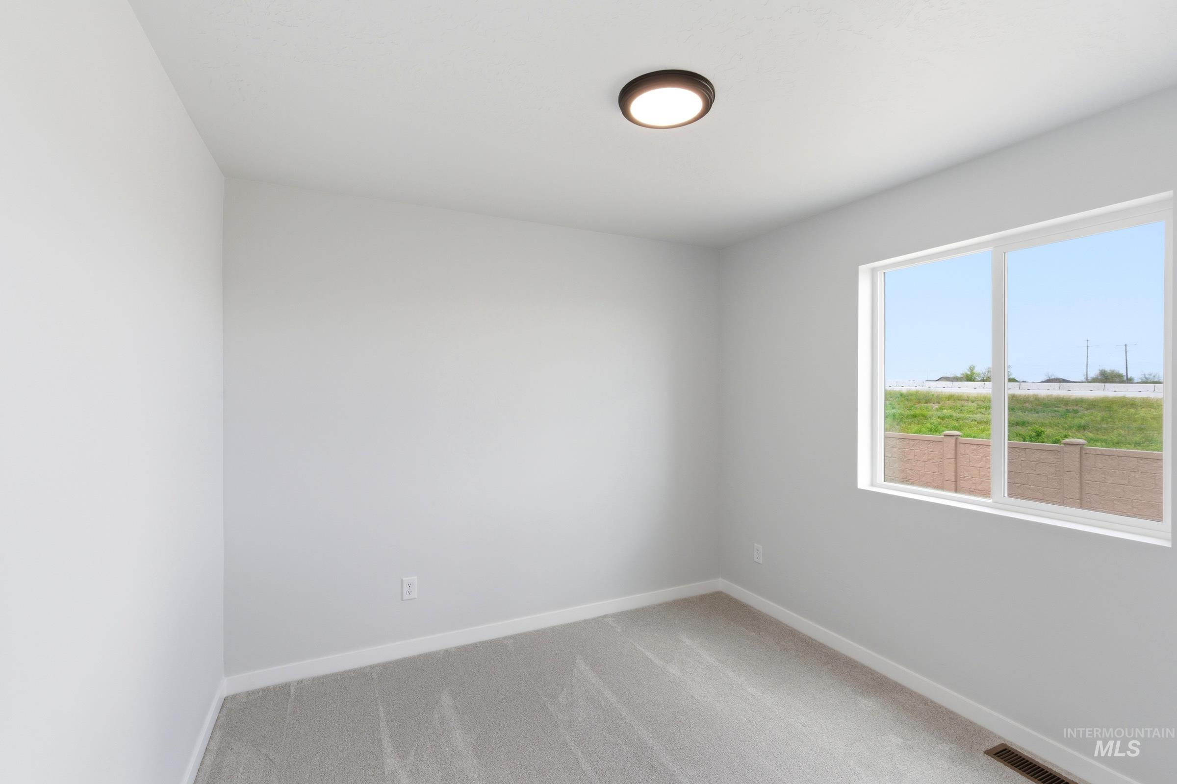 4372 N Alameda Creek Ave, Meridian, Idaho 83646, 3 Bedrooms, 2.5 Bathrooms, Residential For Sale, Price $475,990, 98983749