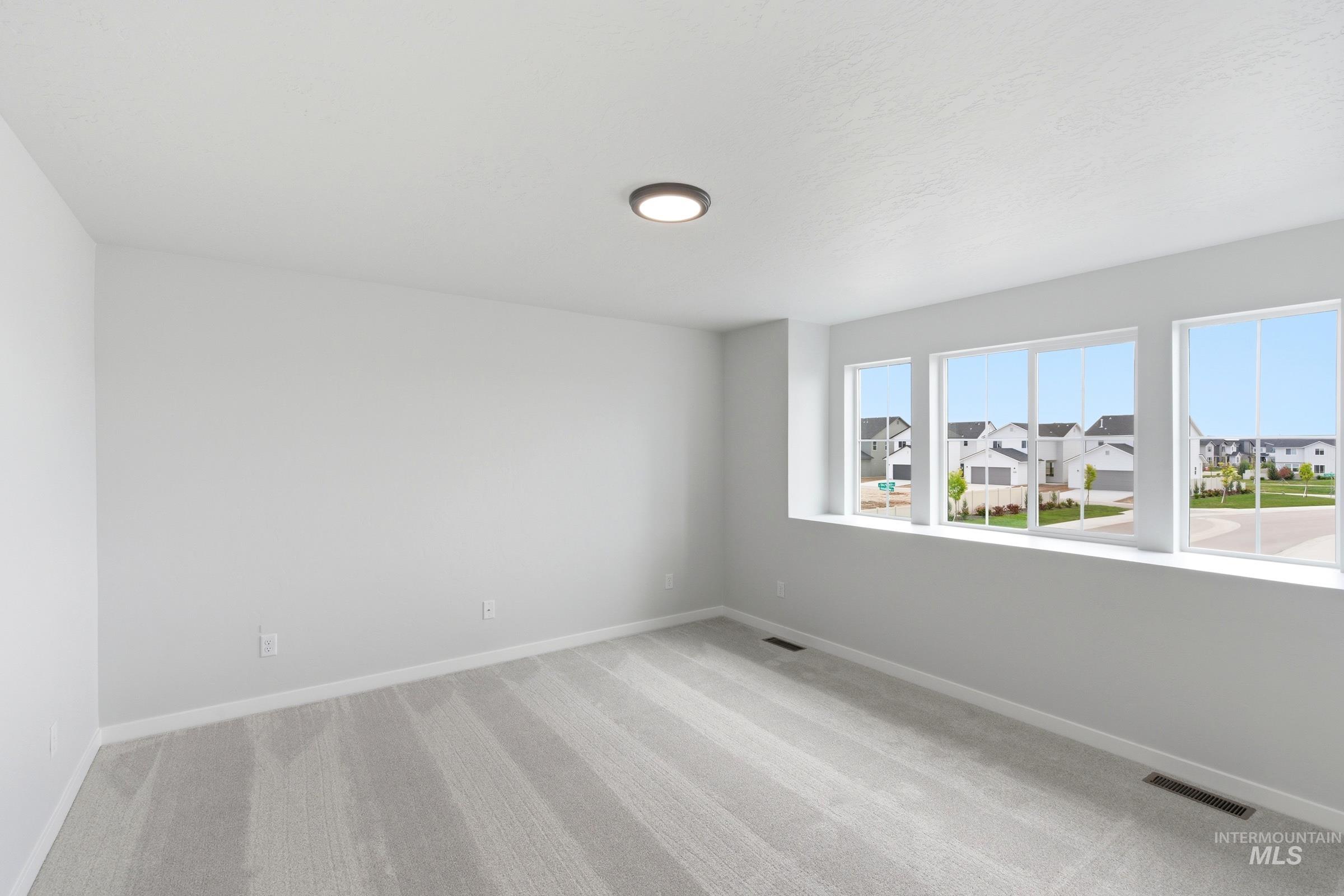 4372 N Alameda Creek Ave, Meridian, Idaho 83646, 3 Bedrooms, 2.5 Bathrooms, Residential For Sale, Price $475,990, 98983749