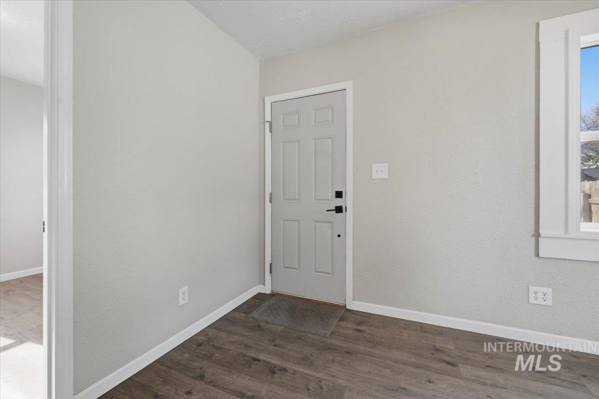 284 Fargo Avenue, Notus, Idaho 83656-7709, 2 Bedrooms, 1 Bathroom, Residential For Sale, Price $269,900,MLS 98983751