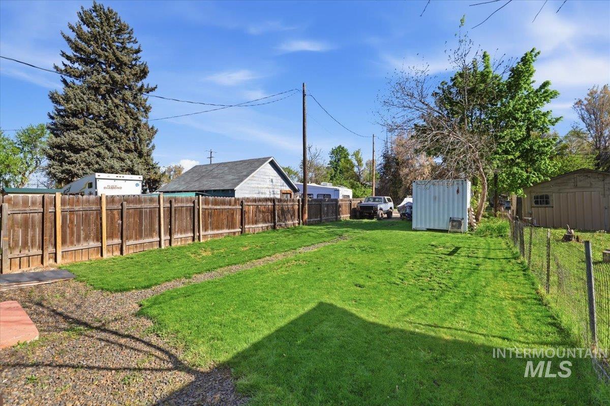 284 Fargo Avenue, Notus, Idaho 83656-7709, 2 Bedrooms, 1 Bathroom, Residential For Sale, Price $269,900,MLS 98983751