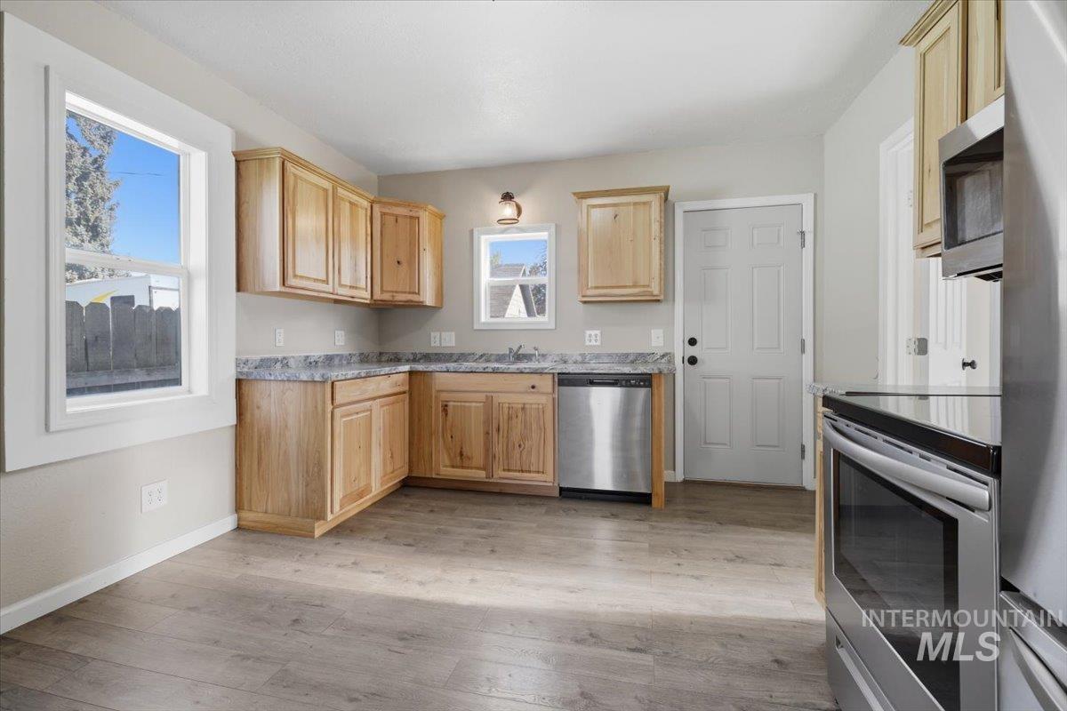 284 Fargo Avenue, Notus, Idaho 83656-7709, 2 Bedrooms, 1 Bathroom, Residential For Sale, Price $269,900,MLS 98983751