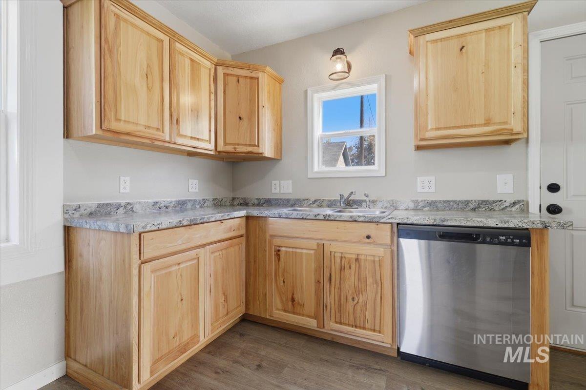 284 Fargo Avenue, Notus, Idaho 83656-7709, 2 Bedrooms, 1 Bathroom, Residential For Sale, Price $269,900,MLS 98983751