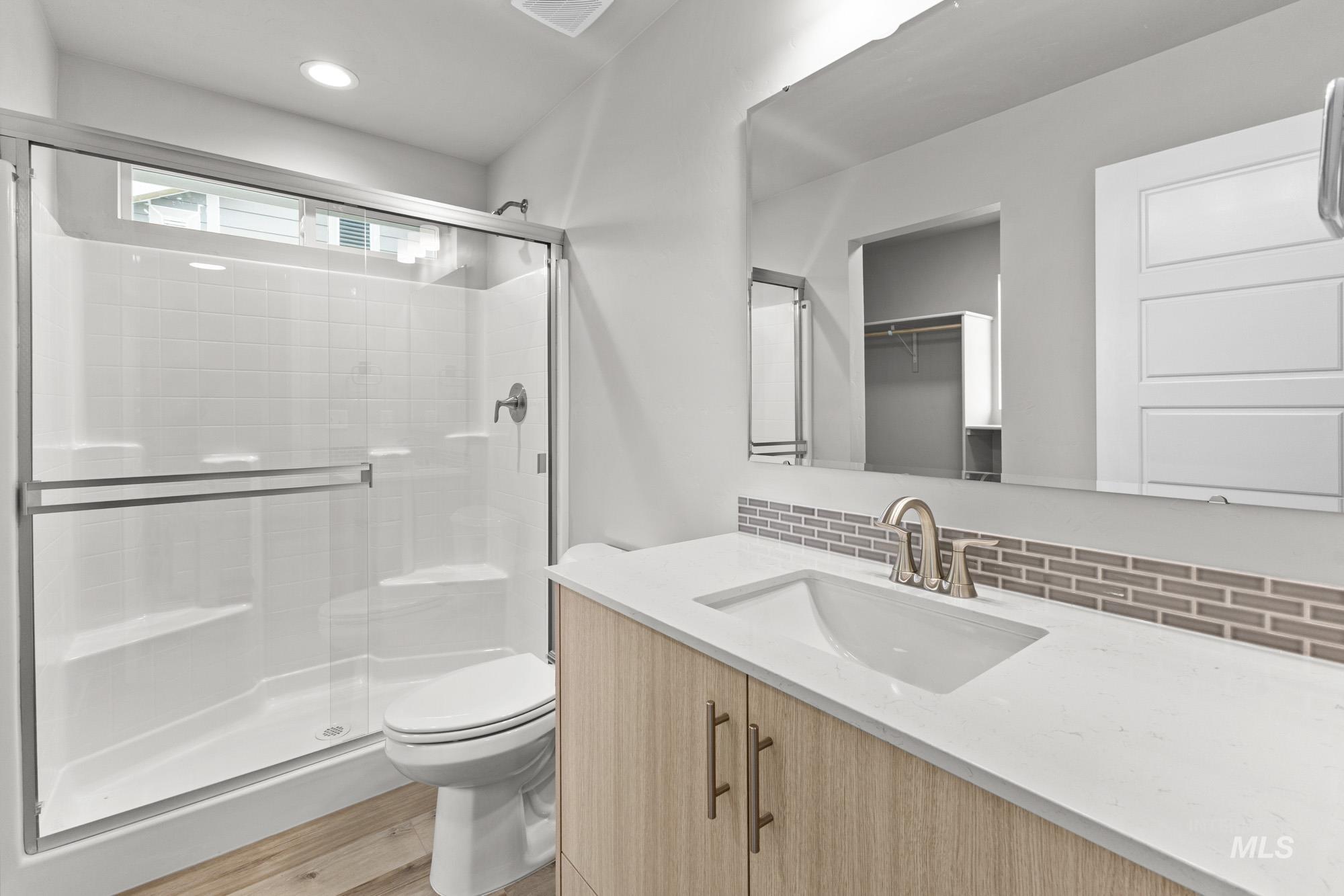 6663 W Fairy Falls Dr, Meridian, Idaho 83646, 3 Bedrooms, 2.5 Bathrooms, Residential For Sale, Price $440,990, 98983752