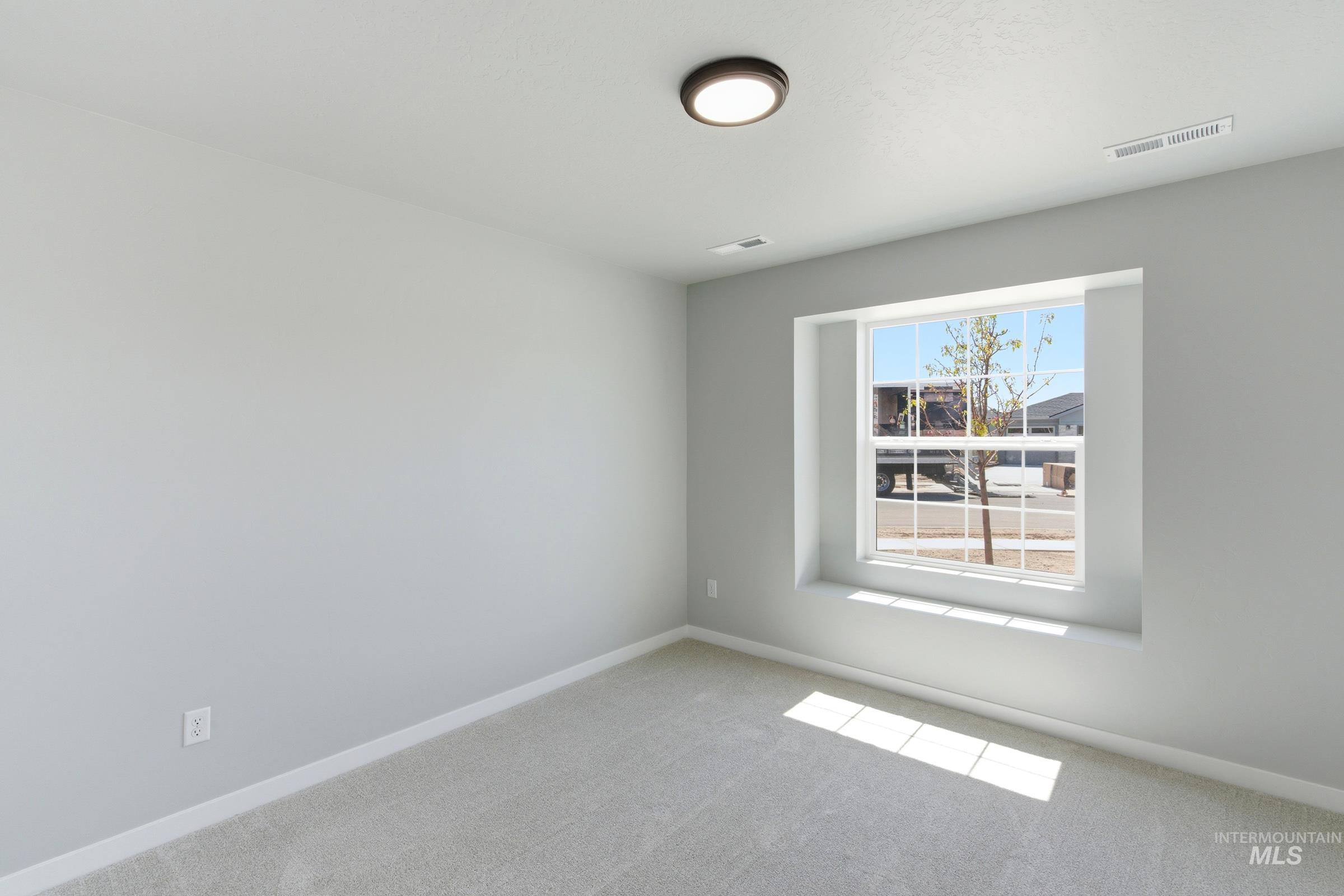 8215 E Cool River Lp, Nampa, Idaho 83687, 4 Bedrooms, 2 Bathrooms, Residential For Sale, Price $449,990,MLS 98983753