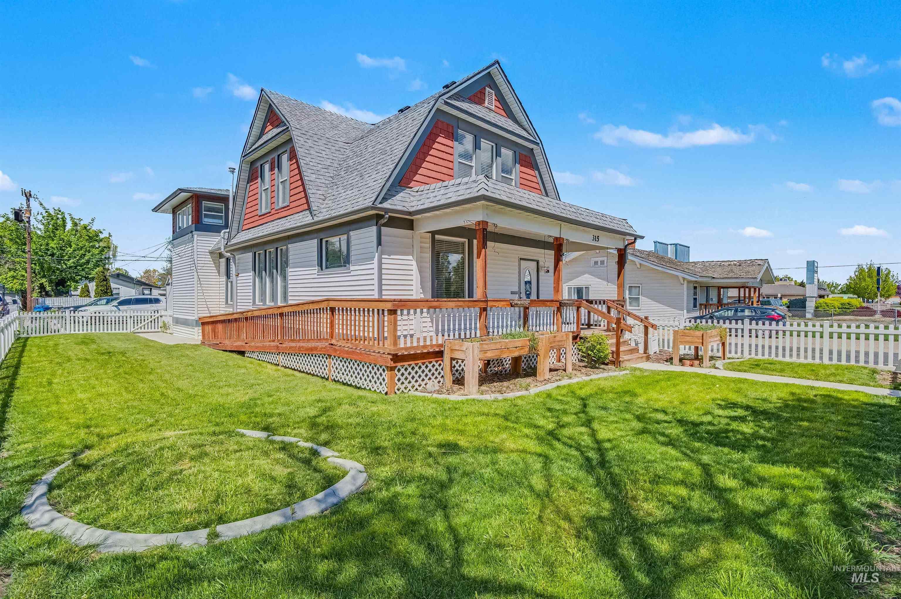 315 S 7th Ave S, Nampa, Idaho 83651, 5 Bedrooms, 1.5 Bathrooms, Residential For Sale, Price $524,900, 98983754