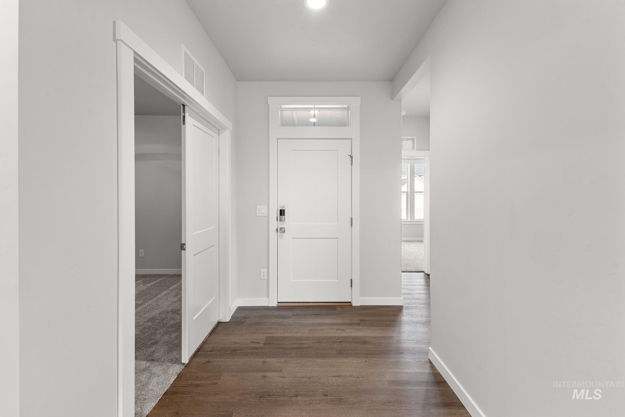 8345 E Cool River Lp, Nampa, Idaho 83687, 4 Bedrooms, 2.5 Bathrooms, Residential For Sale, Price $554,990, 98983757