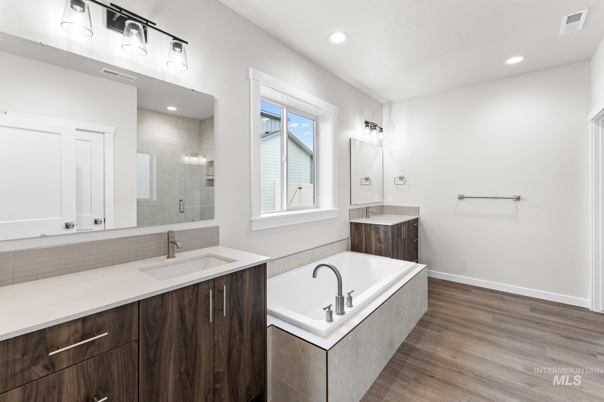 8345 E Cool River Lp, Nampa, Idaho 83687, 4 Bedrooms, 2.5 Bathrooms, Residential For Sale, Price $554,990, 98983757