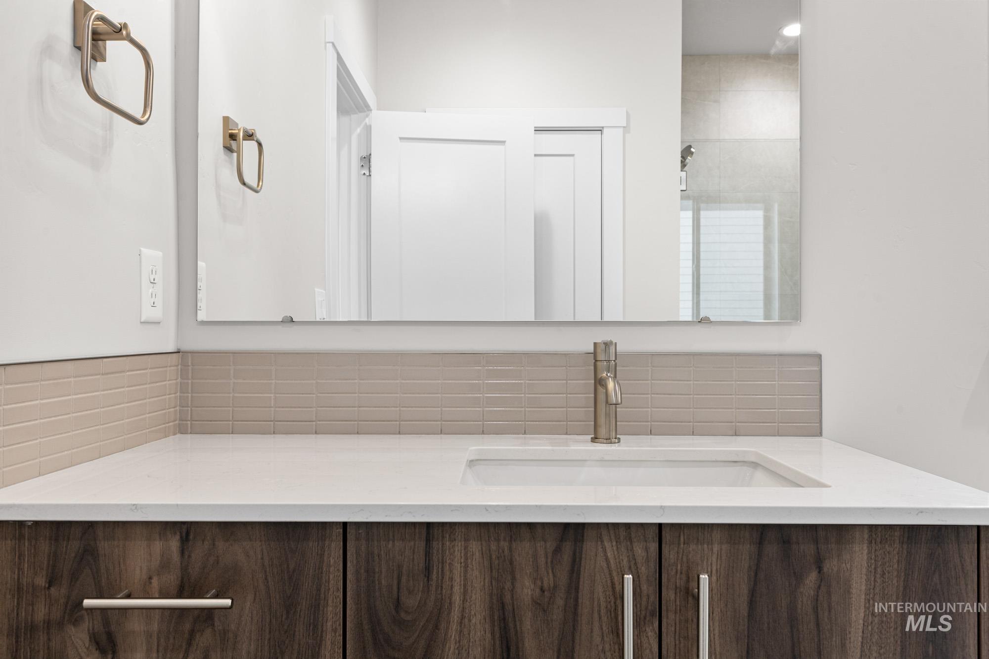 8345 E Cool River Lp, Nampa, Idaho 83687, 4 Bedrooms, 2.5 Bathrooms, Residential For Sale, Price $554,990, 98983757