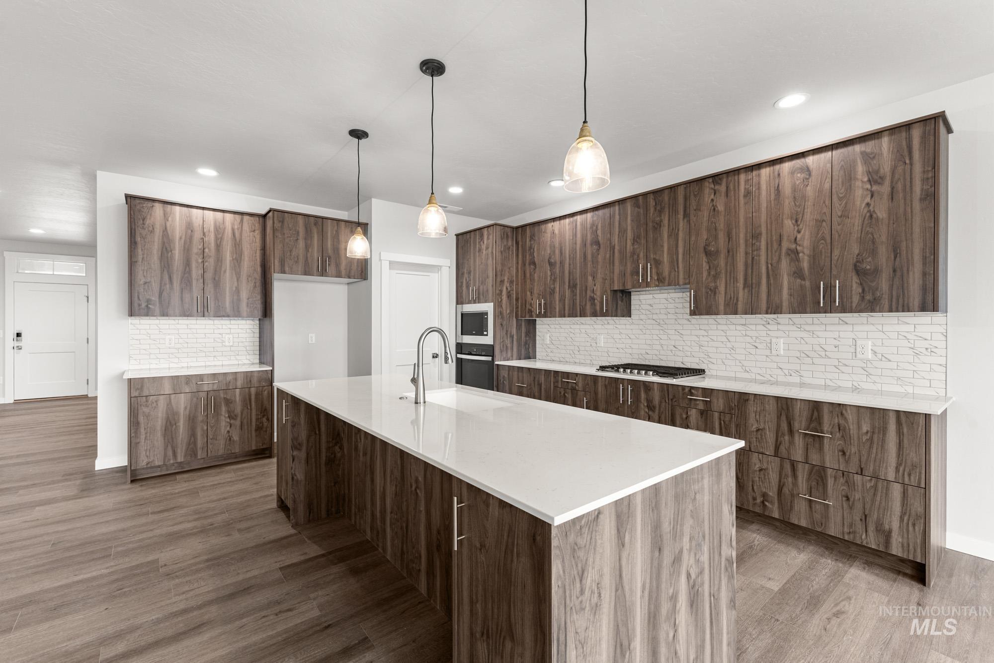 8345 E Cool River Lp, Nampa, Idaho 83687, 4 Bedrooms, 2.5 Bathrooms, Residential For Sale, Price $554,990, 98983757