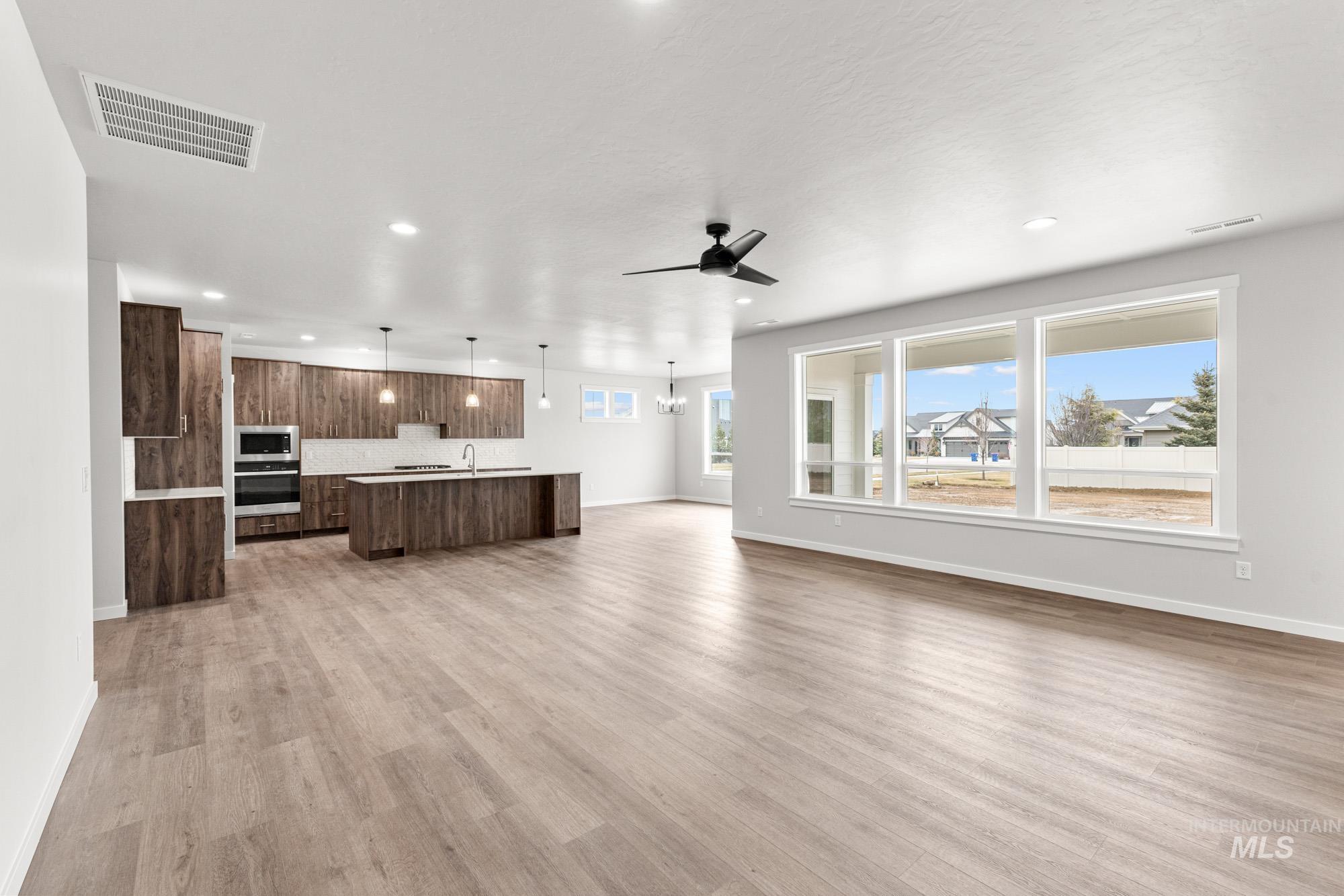 8345 E Cool River Lp, Nampa, Idaho 83687, 4 Bedrooms, 2.5 Bathrooms, Residential For Sale, Price $554,990, 98983757