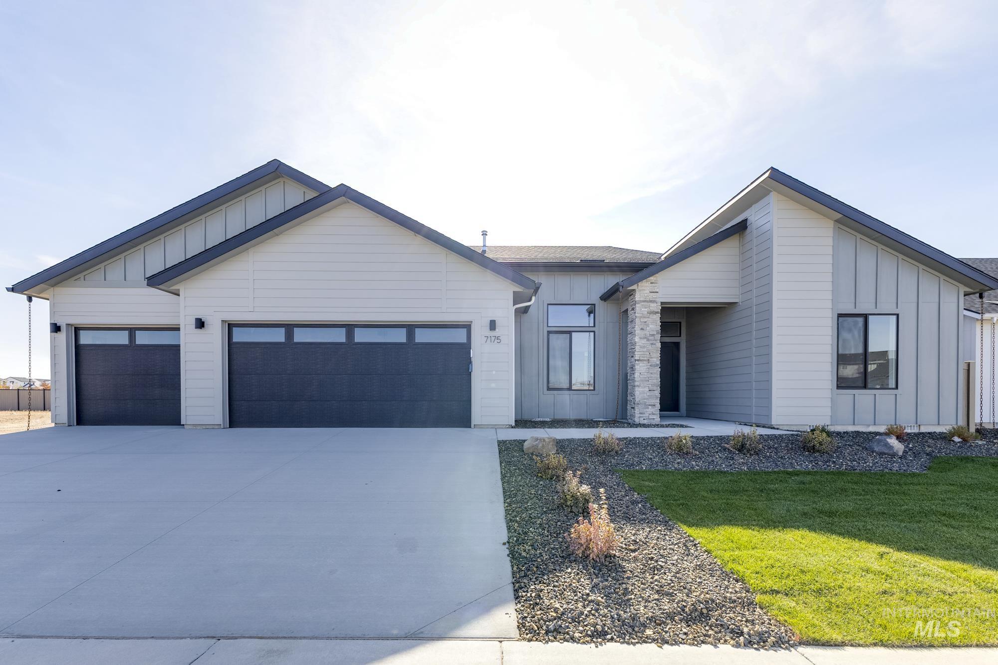 5198 E Open Canyon Dr, Nampa, Idaho 83687, 4 Bedrooms, 2 Bathrooms, Residential For Sale, Price $549,990, 98983758