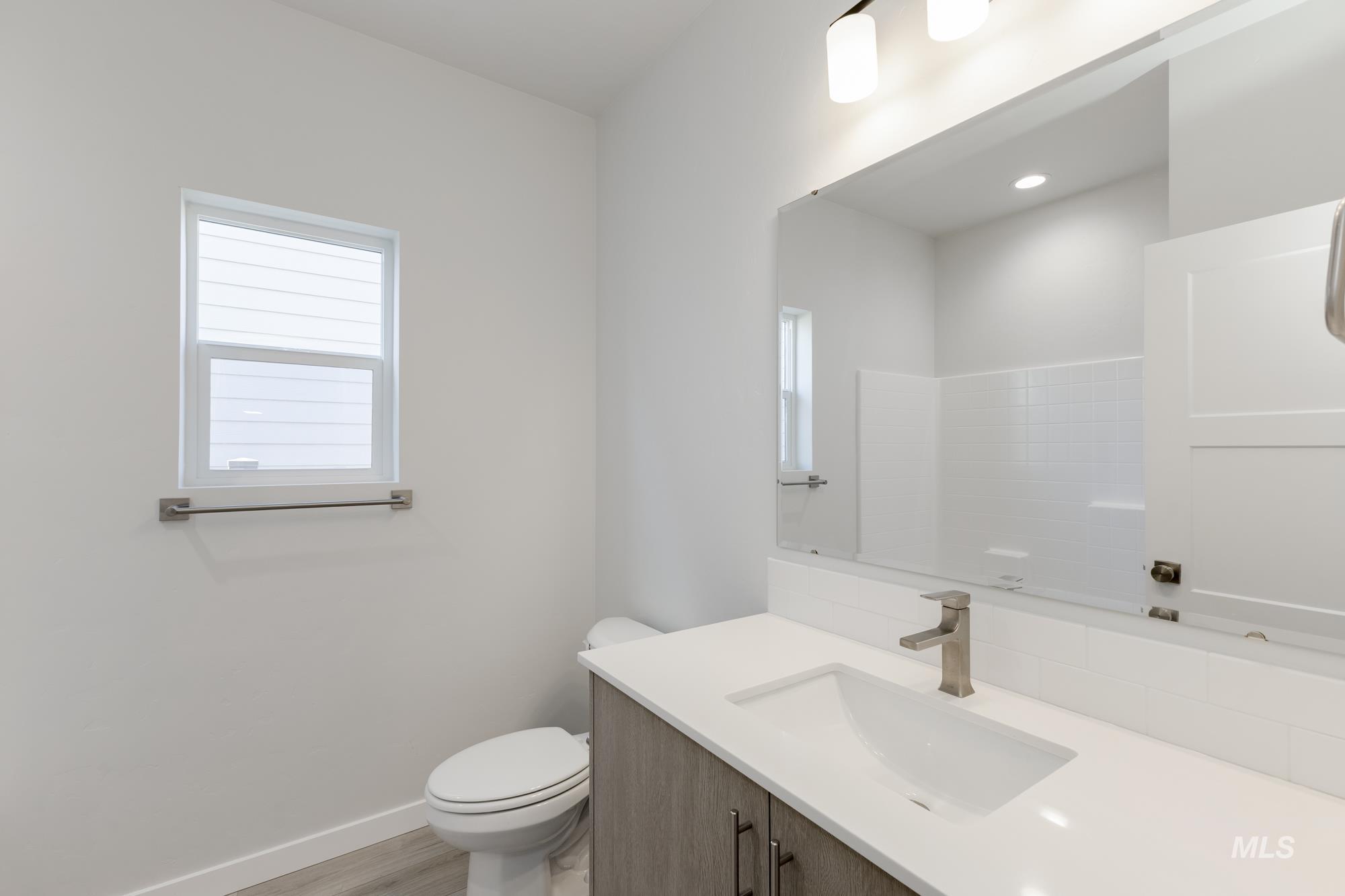 5198 E Open Canyon Dr, Nampa, Idaho 83687, 4 Bedrooms, 2 Bathrooms, Residential For Sale, Price $549,990, 98983758