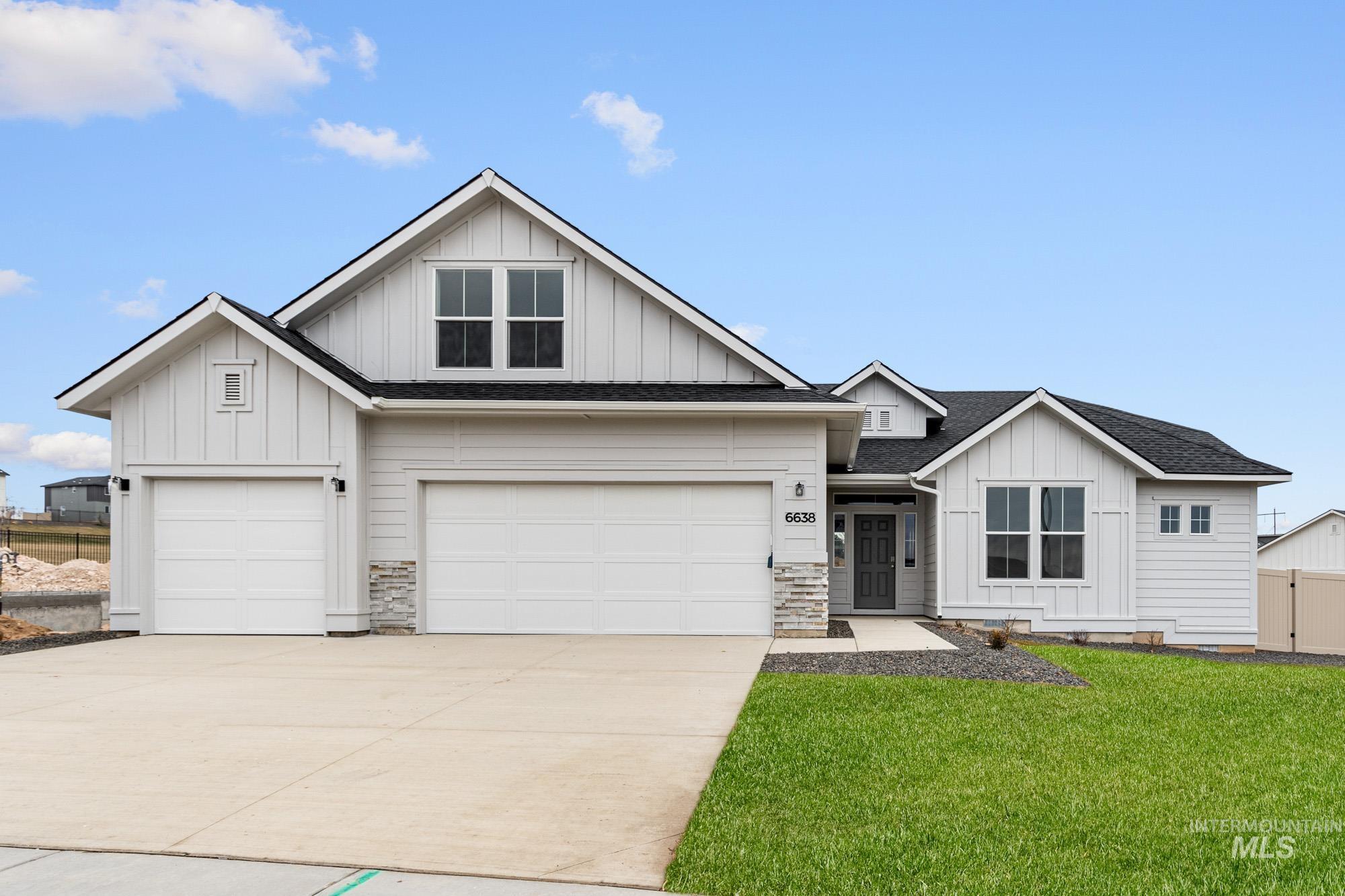 17733 N Boone Peak Ave, Nampa, Idaho 83687, 4 Bedrooms, 2 Bathrooms, Residential For Sale, Price $569,990,MLS 98983760