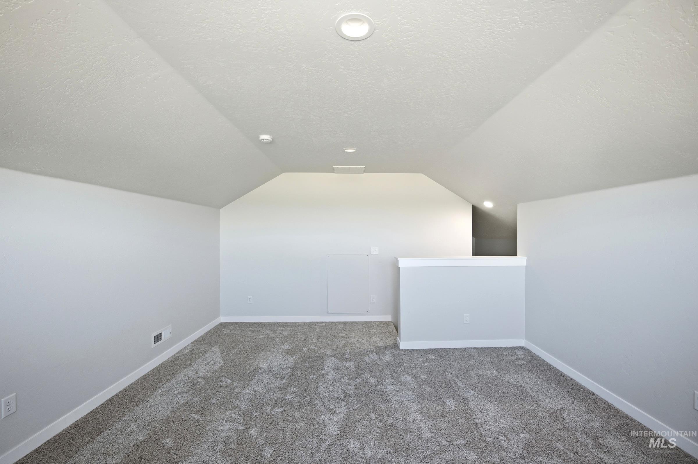 477 Waverly Ave, Middleton, Idaho 83644, 3 Bedrooms, 2 Bathrooms, Residential For Sale, Price $459,990, 98983763