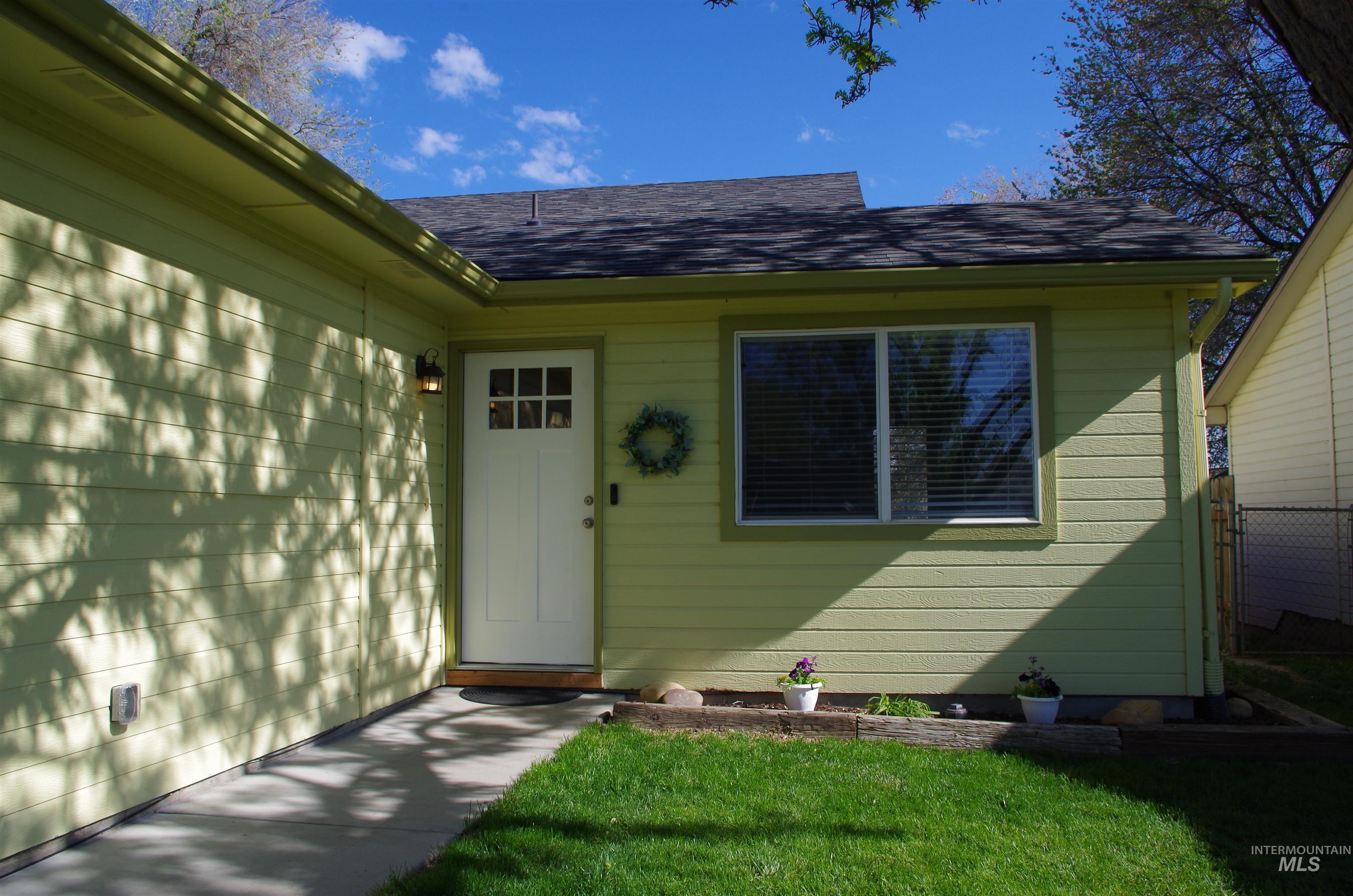 2809 Cougar Ave, Nampa, Idaho 83687-9107, 3 Bedrooms, 2 Bathrooms, Residential For Sale, Price $315,000,MLS 98983764