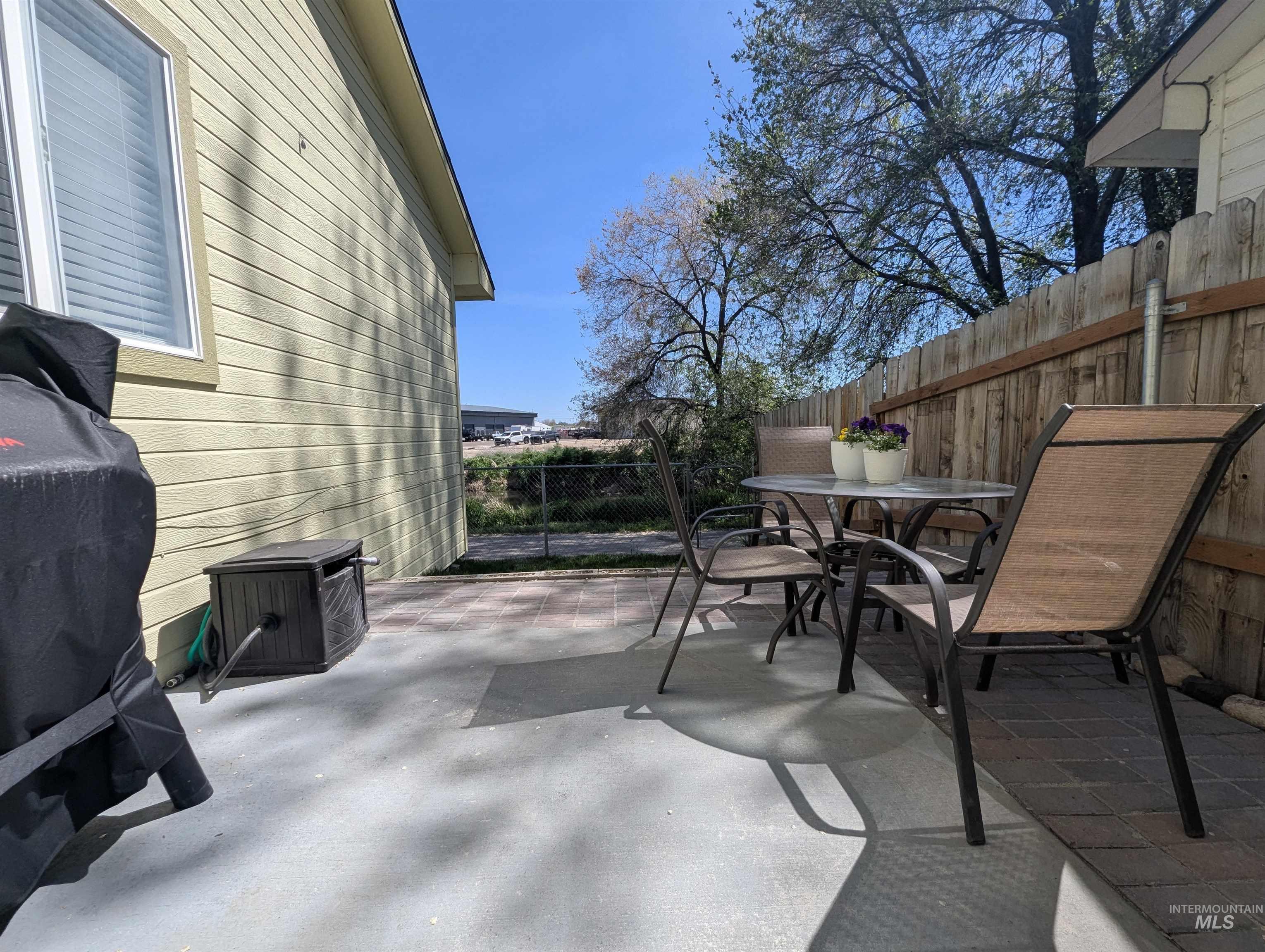 2809 Cougar Ave, Nampa, Idaho 83687-9107, 3 Bedrooms, 2 Bathrooms, Residential For Sale, Price $310,000, 98983764