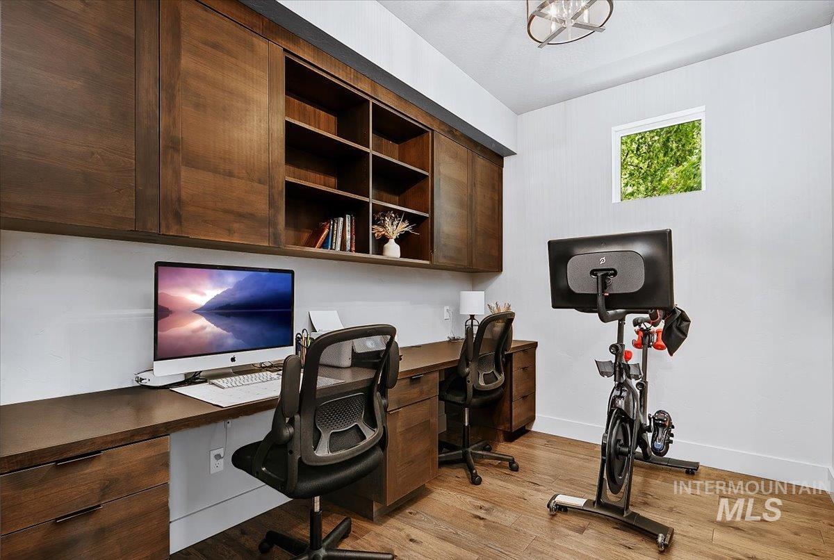 6179 W Ina Dr., Boise, Idaho 83703, 3 Bedrooms, 3 Bathrooms, Residential For Sale, Price $875,000,MLS 98983766