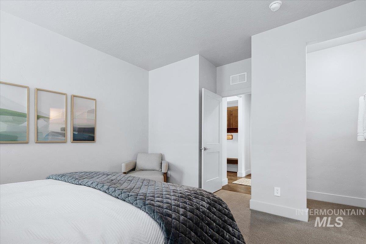 6179 W Ina Dr., Boise, Idaho 83703, 3 Bedrooms, 3 Bathrooms, Residential For Sale, Price $875,000,MLS 98983766