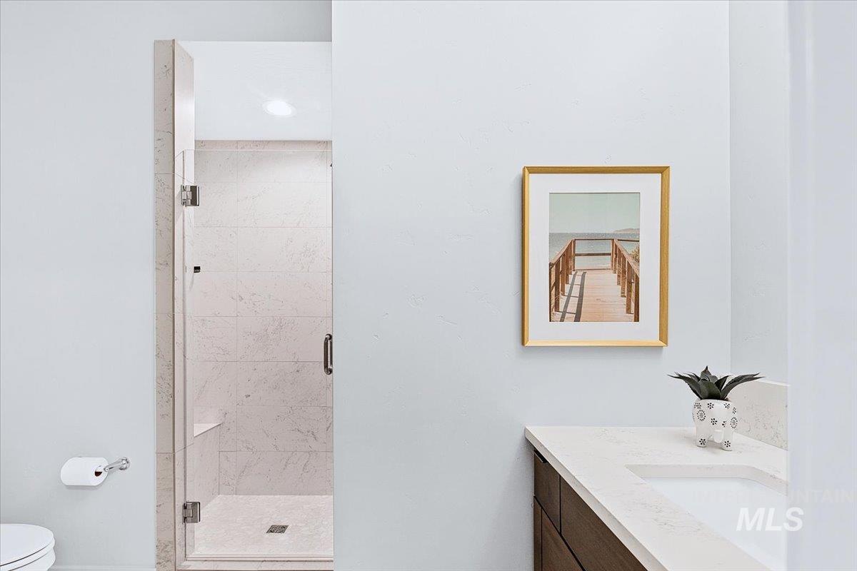 6179 W Ina Dr., Boise, Idaho 83703, 3 Bedrooms, 3 Bathrooms, Residential For Sale, Price $875,000,MLS 98983766