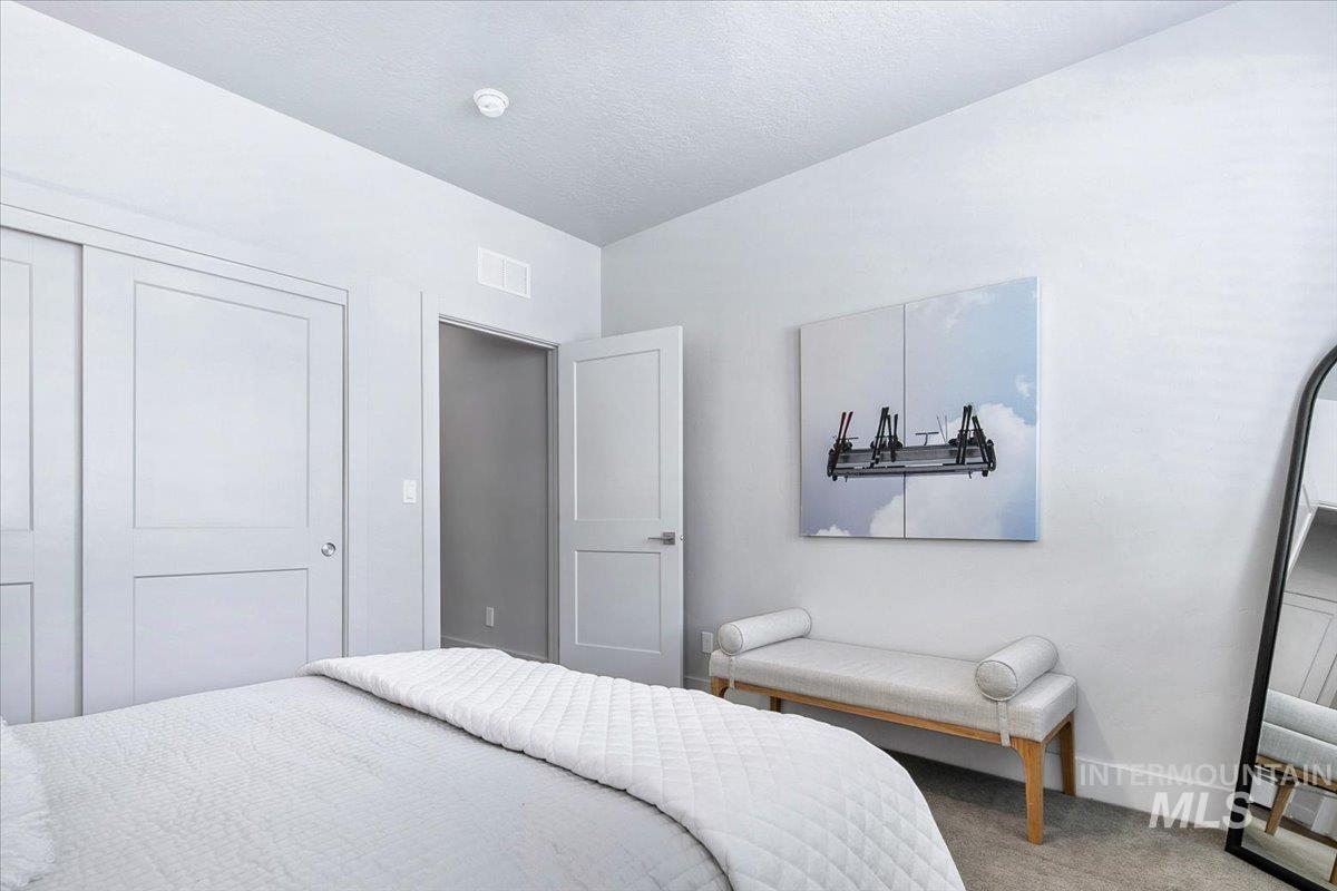 6179 W Ina Dr., Boise, Idaho 83703, 3 Bedrooms, 3 Bathrooms, Residential For Sale, Price $875,000,MLS 98983766