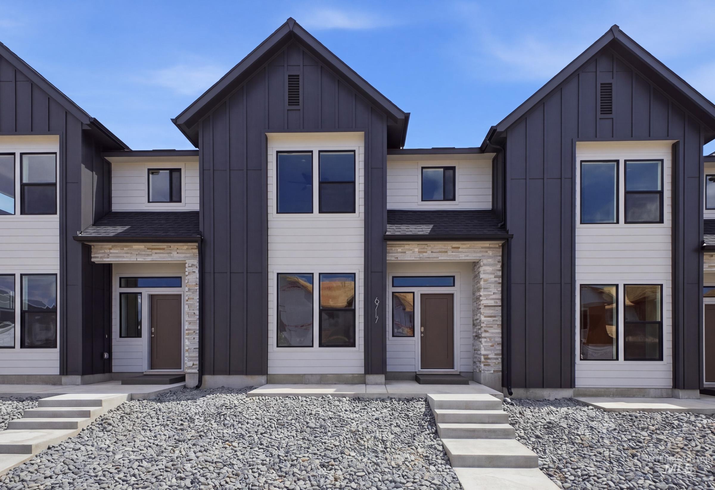 6717 S Spindlebush Ave, Boise, Idaho 83709, 3 Bedrooms, 2.5 Bathrooms, Residential For Sale, Price $429,990,MLS 98983767
