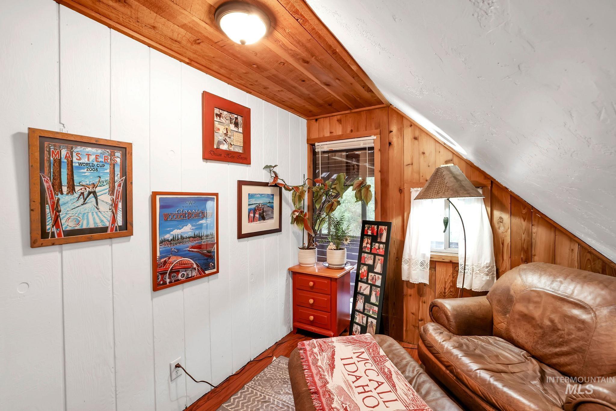 1075 Club Road, McCall, Idaho 83638, 5 Bedrooms, 3 Bathrooms, Residential For Sale, Price $815,000,MLS 98983768