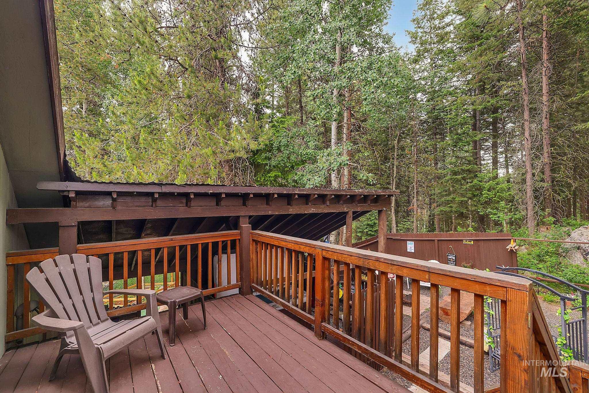 1075 Club Road, McCall, Idaho 83638, 5 Bedrooms, 3 Bathrooms, Residential For Sale, Price $815,000,MLS 98983768