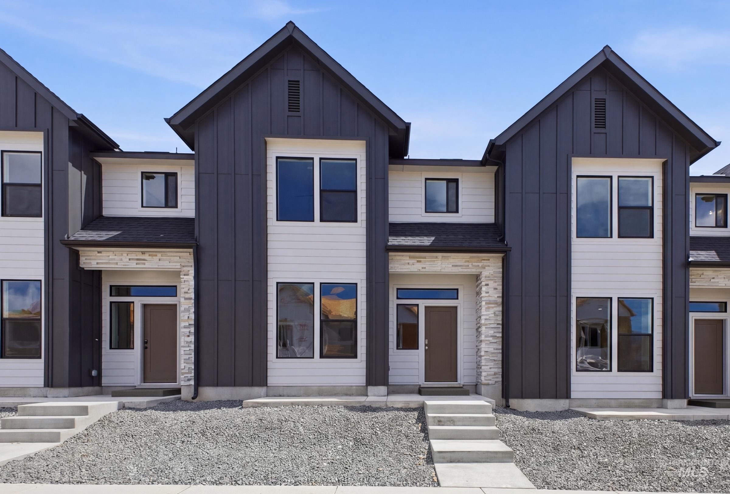 6739 S Spindlebush Ave, Boise, Idaho 83709, 3 Bedrooms, 2.5 Bathrooms, Residential For Sale, Price $435,990,MLS 98983772