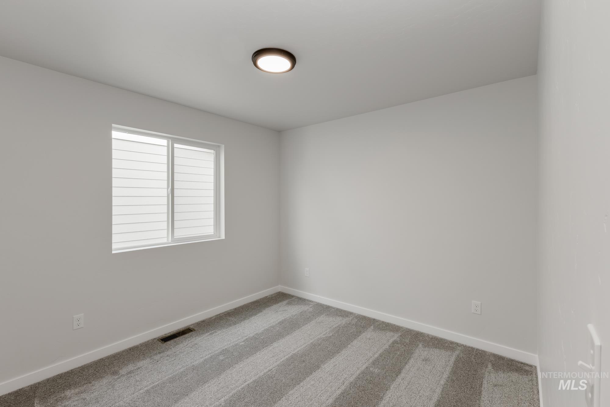 2070 S Border Way, Meridian, Idaho 83642, 3 Bedrooms, 2.5 Bathrooms, Residential For Sale, Price $524,990,MLS 98983774