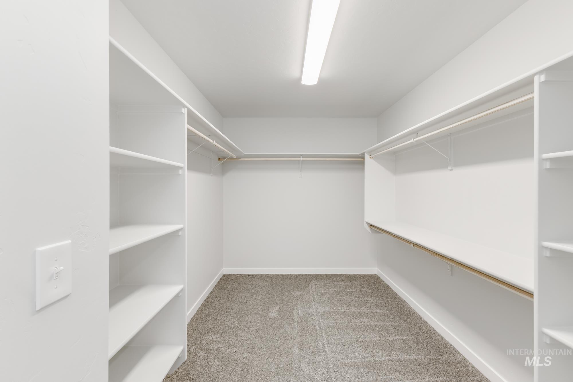 1196 W Pack River Dr, Meridian, Idaho 83642, 5 Bedrooms, 2.5 Bathrooms, Residential For Sale, Price $584,990,MLS 98983775