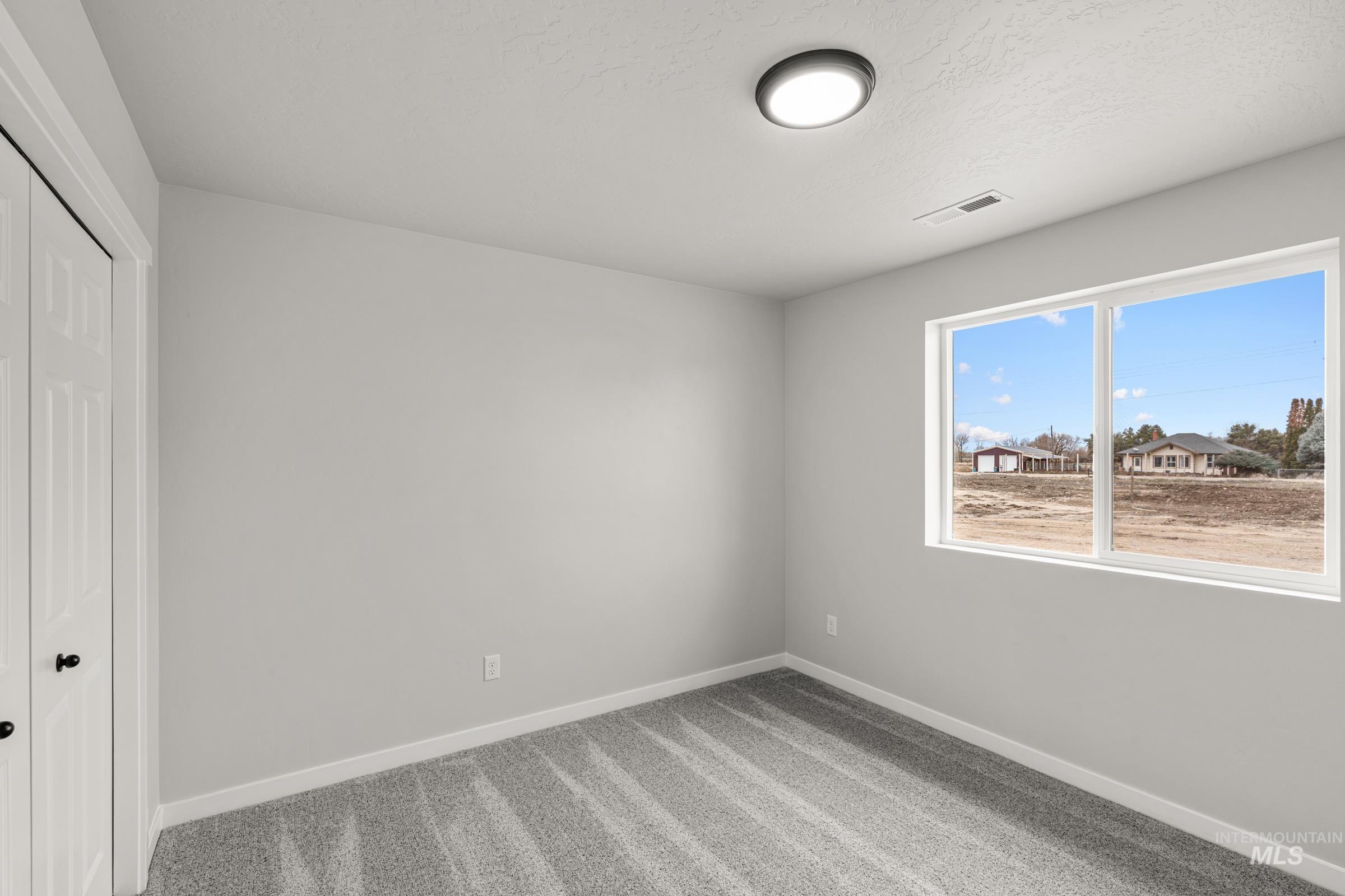 13733 Redway Ct, Caldwell, Idaho 83607, 4 Bedrooms, 2 Bathrooms, Residential For Sale, Price $435,990,MLS 98983777