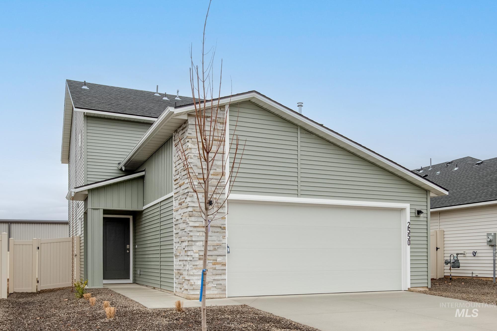 2406 W Fallon Lp, Nampa, Idaho 83651, 3 Bedrooms, 2.5 Bathrooms, Residential For Sale, Price $387,990,MLS 98983778