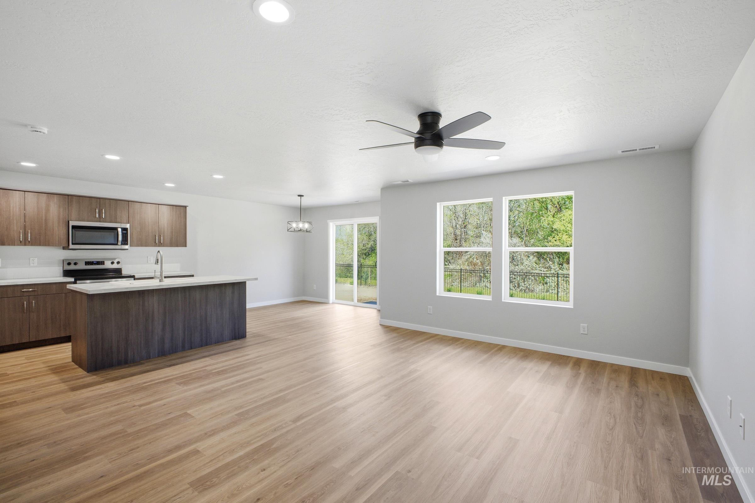 2406 W Fallon Lp, Nampa, Idaho 83651, 3 Bedrooms, 2.5 Bathrooms, Residential For Sale, Price $387,990, 98983778