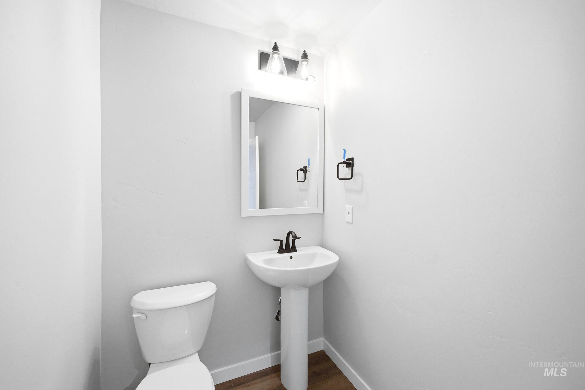 15277 Fuchsia Ave, Nampa, Idaho 83651, 4 Bedrooms, 2.5 Bathrooms, Residential For Sale, Price $469,990,MLS 98983781