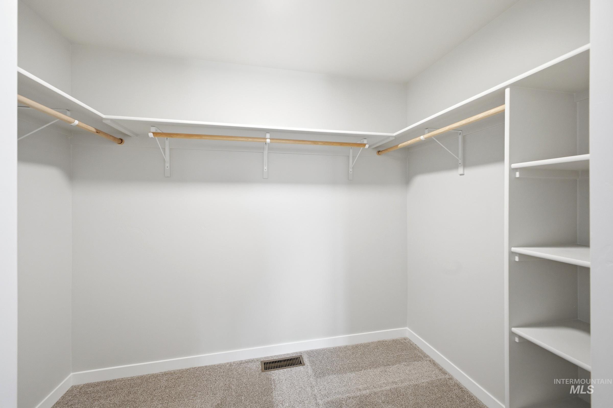 15277 Fuchsia Ave, Nampa, Idaho 83651, 4 Bedrooms, 2.5 Bathrooms, Residential For Sale, Price $469,990,MLS 98983781