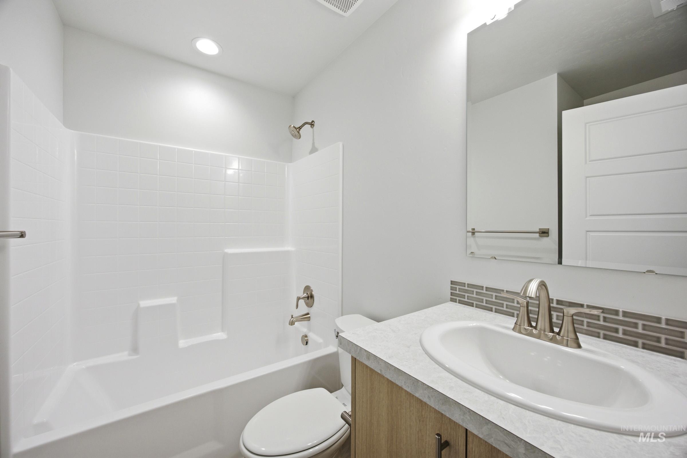 15289 Fuchsia Ave, Nampa, Idaho 83651, 4 Bedrooms, 2 Bathrooms, Residential For Sale, Price $429,990, 98983782