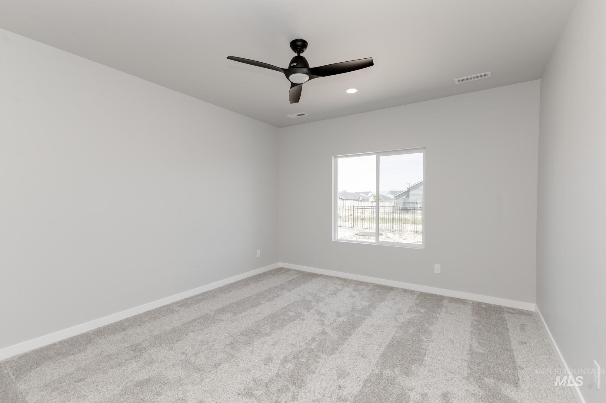 15289 Fuchsia Ave, Nampa, Idaho 83651, 4 Bedrooms, 2 Bathrooms, Residential For Sale, Price $429,990,MLS 98983782