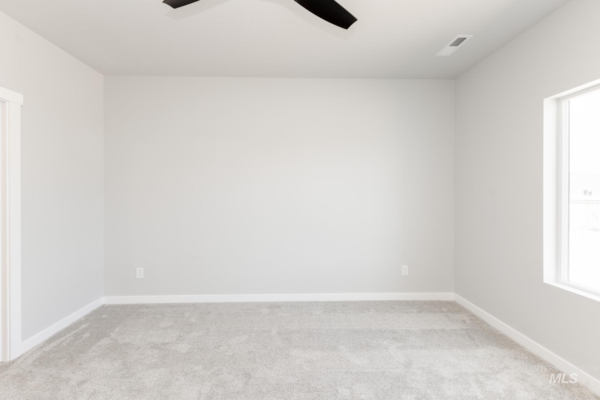 15289 Fuchsia Ave, Nampa, Idaho 83651, 4 Bedrooms, 2 Bathrooms, Residential For Sale, Price $429,990,MLS 98983782