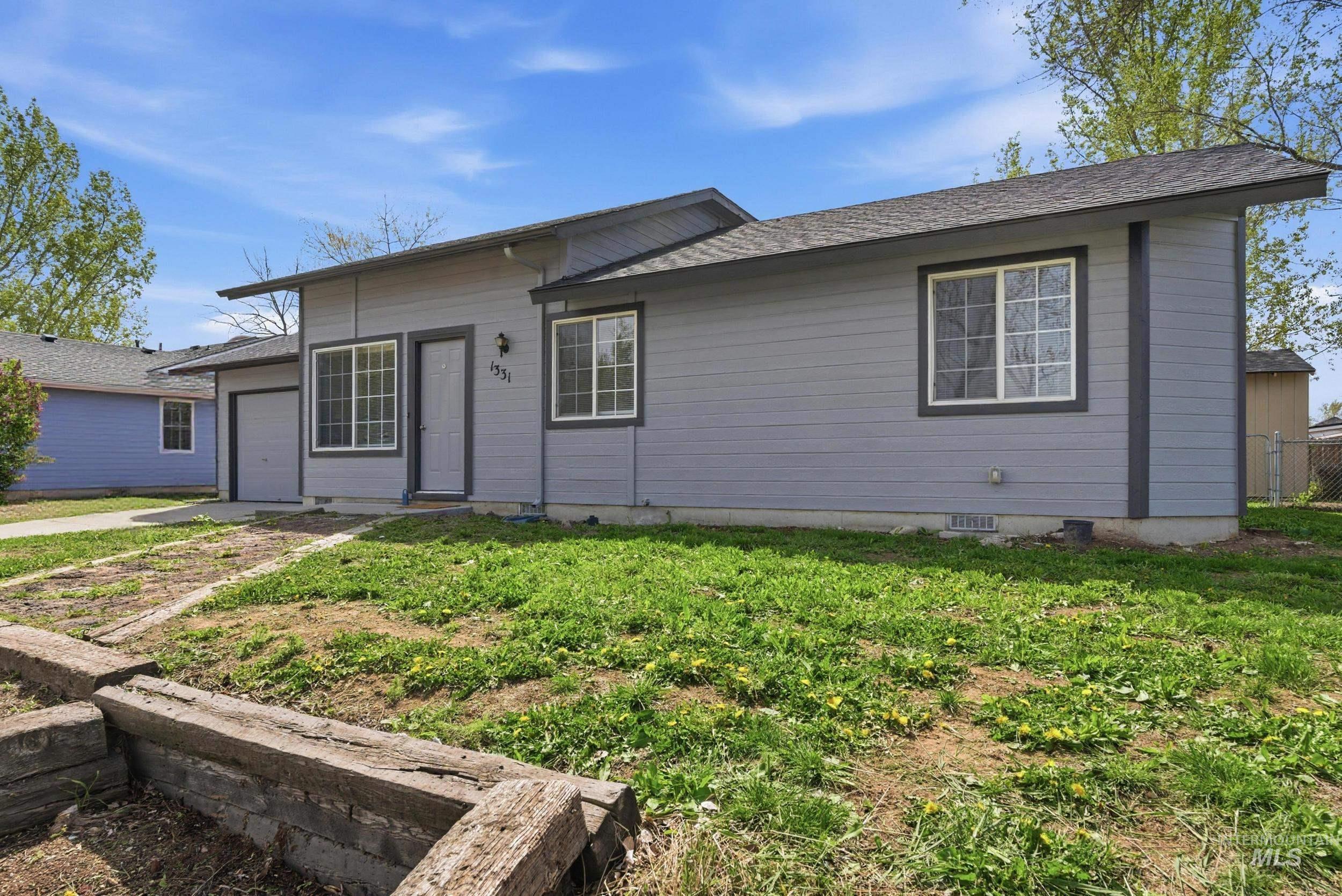 1331 W Curtner St, Kuna, Idaho 83634, 3 Bedrooms, 1.5 Bathrooms, Residential For Sale, Price $350,000,MLS 98983783