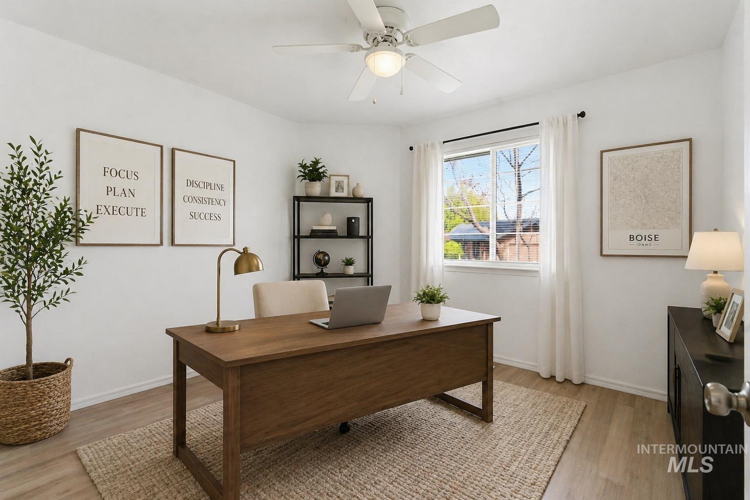 1331 W Curtner St, Kuna, Idaho 83634, 3 Bedrooms, 1.5 Bathrooms, Residential For Sale, Price $350,000,MLS 98983783