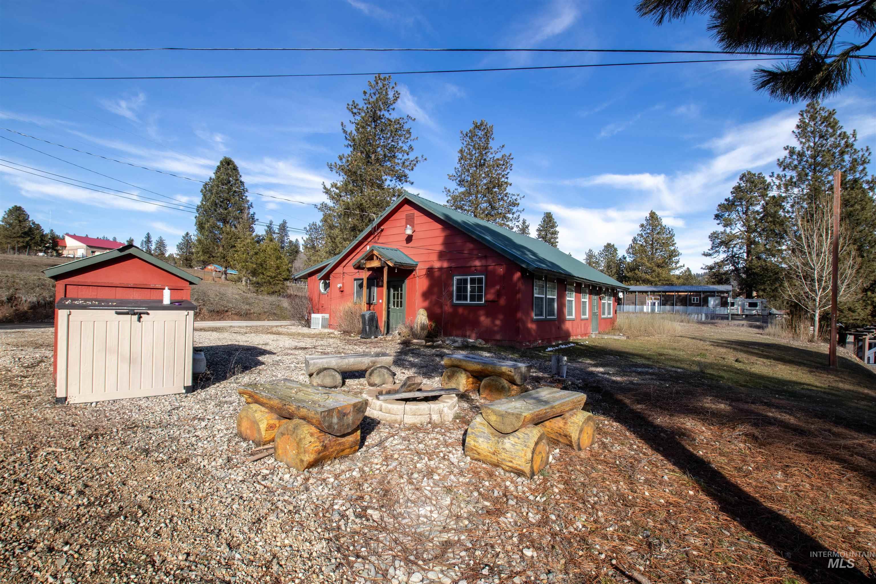 609 S Middlefork Rd, Garden Valley, Idaho 83622, 3 Bedrooms, 1.5 Bathrooms, Residential Income For Sale, Price $509,000, 98983784