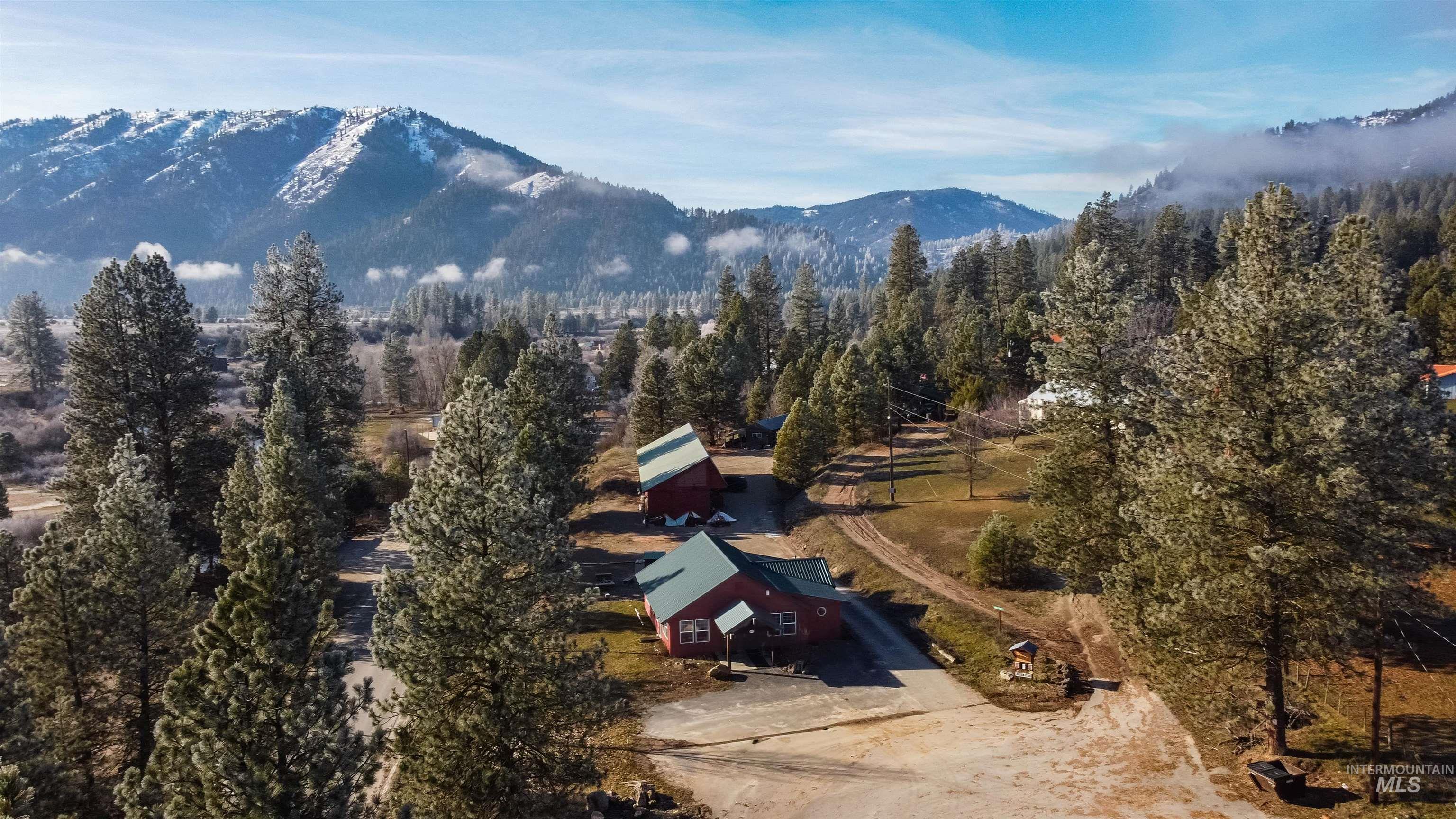 609 S Middlefork Rd, Garden Valley, Idaho 83622, 3 Bedrooms, 1.5 Bathrooms, Residential Income For Sale, Price $509,000, 98983784