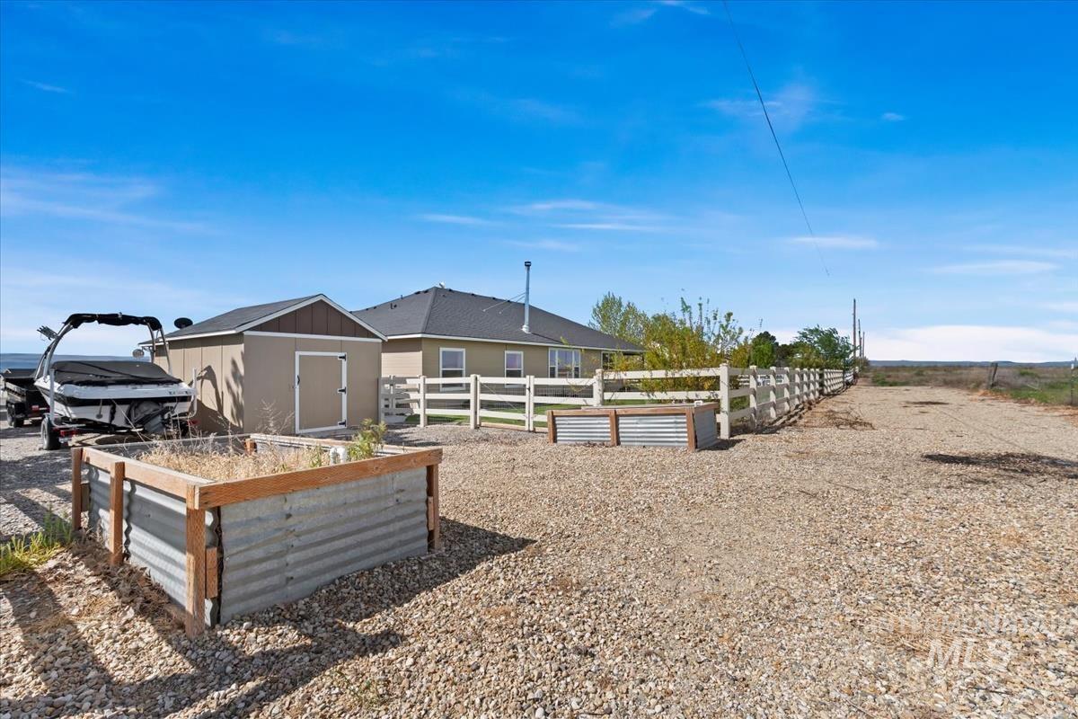 23906 Applewood, Wilder, Idaho 83676, 4 Bedrooms, 2 Bathrooms, Residential For Sale, Price $825,000,MLS 98983787