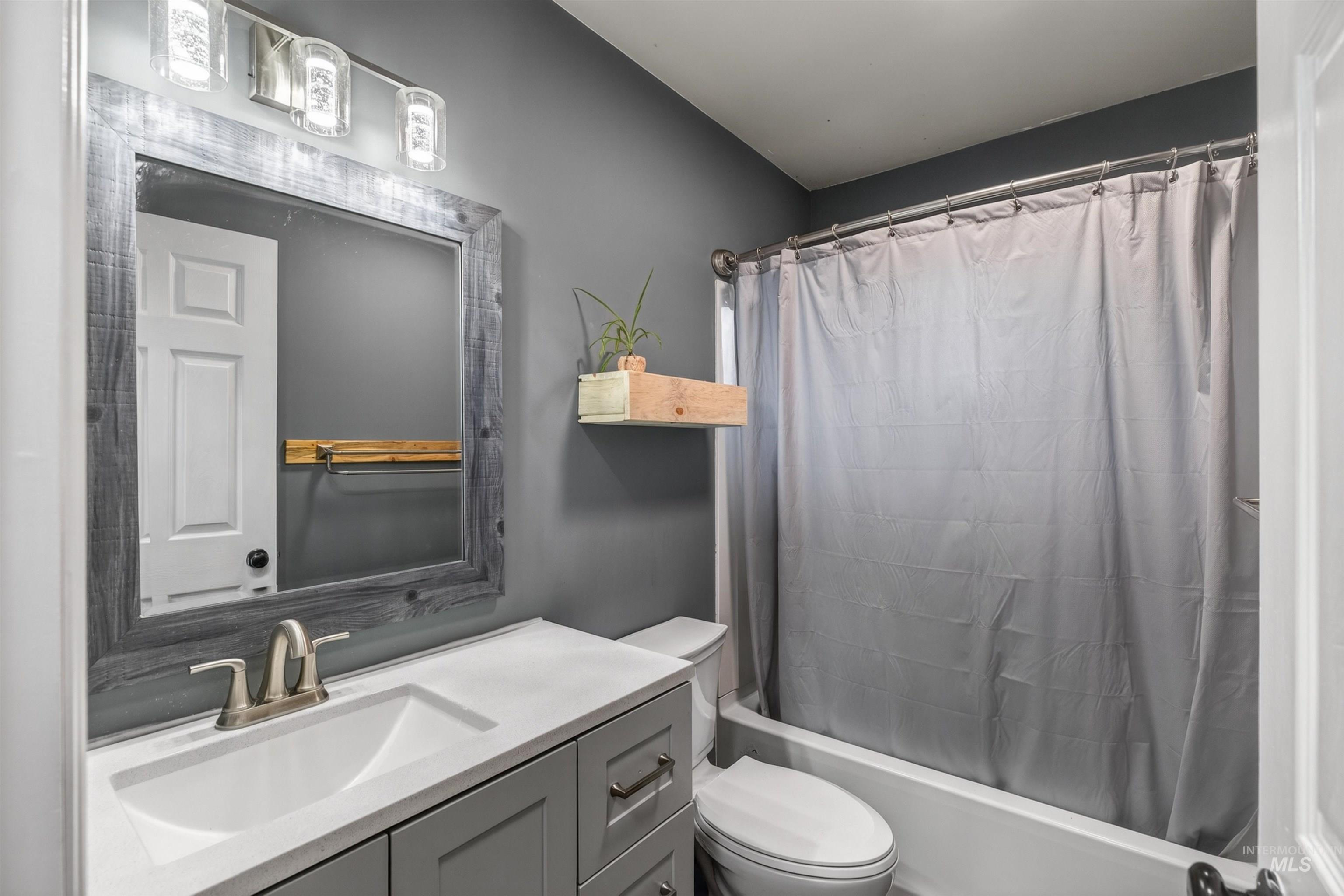 247 N Beech, Genesee, Idaho 83832, 4 Bedrooms, 2 Bathrooms, Residential For Sale, Price $359,999,MLS 98983790