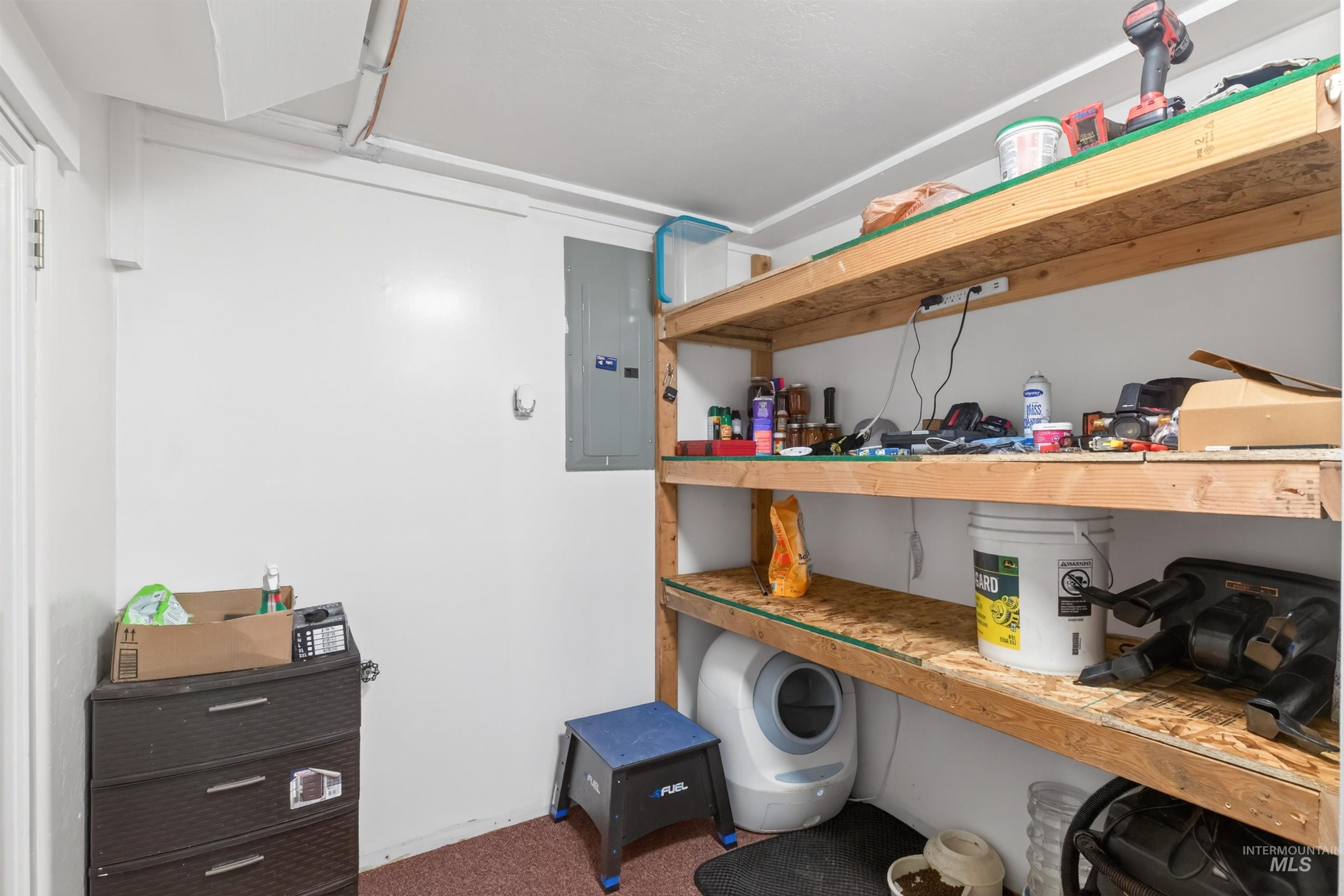 247 N Beech, Genesee, Idaho 83832, 4 Bedrooms, 2 Bathrooms, Residential For Sale, Price $359,999,MLS 98983790