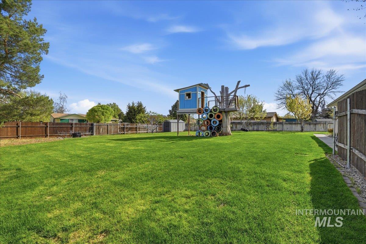 8134 S Five Mile Rd, Boise, Idaho 83709, 3 Bedrooms, 1 Bathroom, Residential For Sale, Price $399,900,MLS 98983791