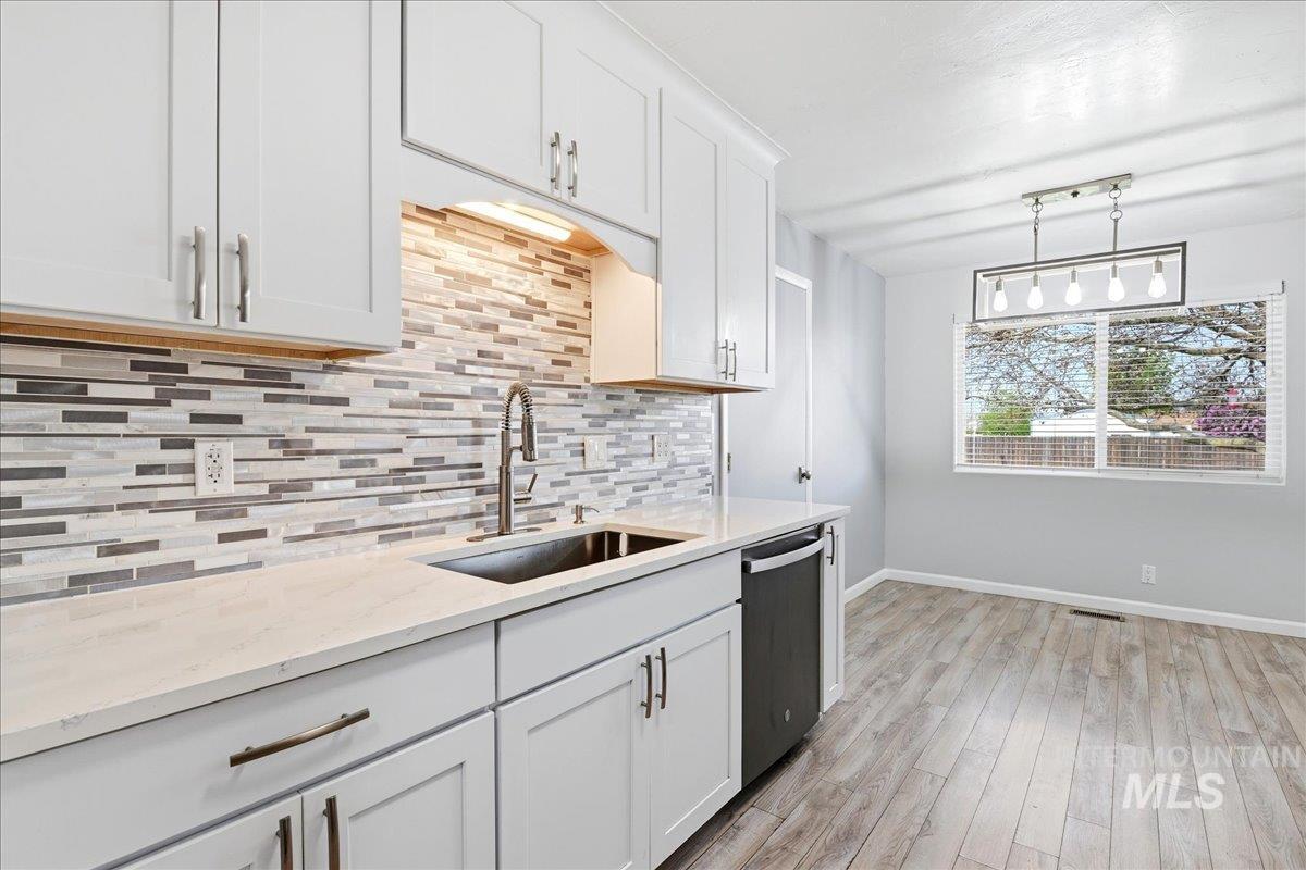 8134 S Five Mile Rd, Boise, Idaho 83709, 3 Bedrooms, 1 Bathroom, Residential For Sale, Price $399,900,MLS 98983791