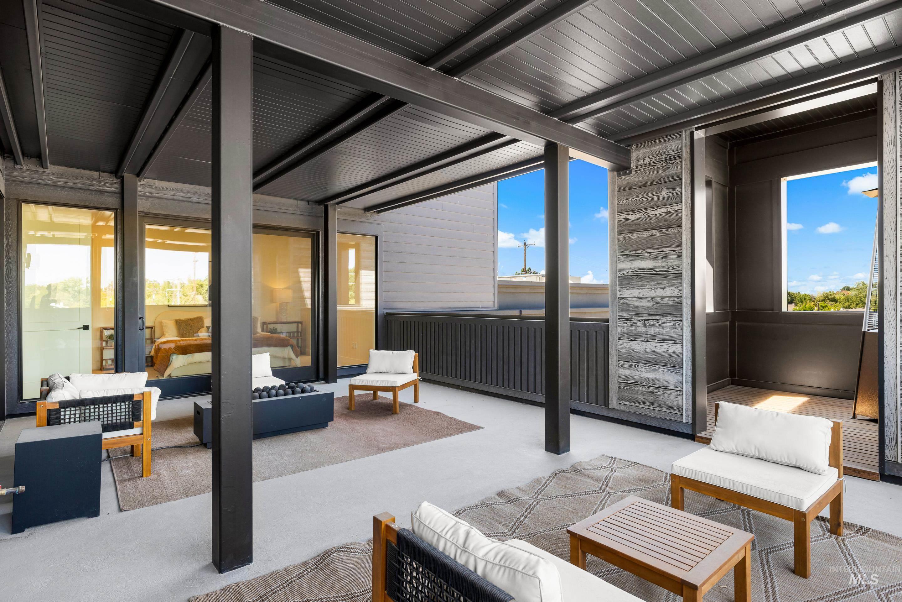 55 E State St, Eagle, Idaho 83616, 3 Bedrooms, 4 Bathrooms, Residential For Sale, Price $2,258,000, 98983792